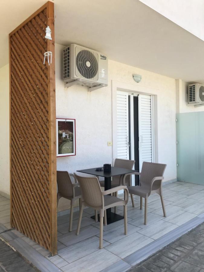 Seahorse Hotel Ksamil Exterior photo