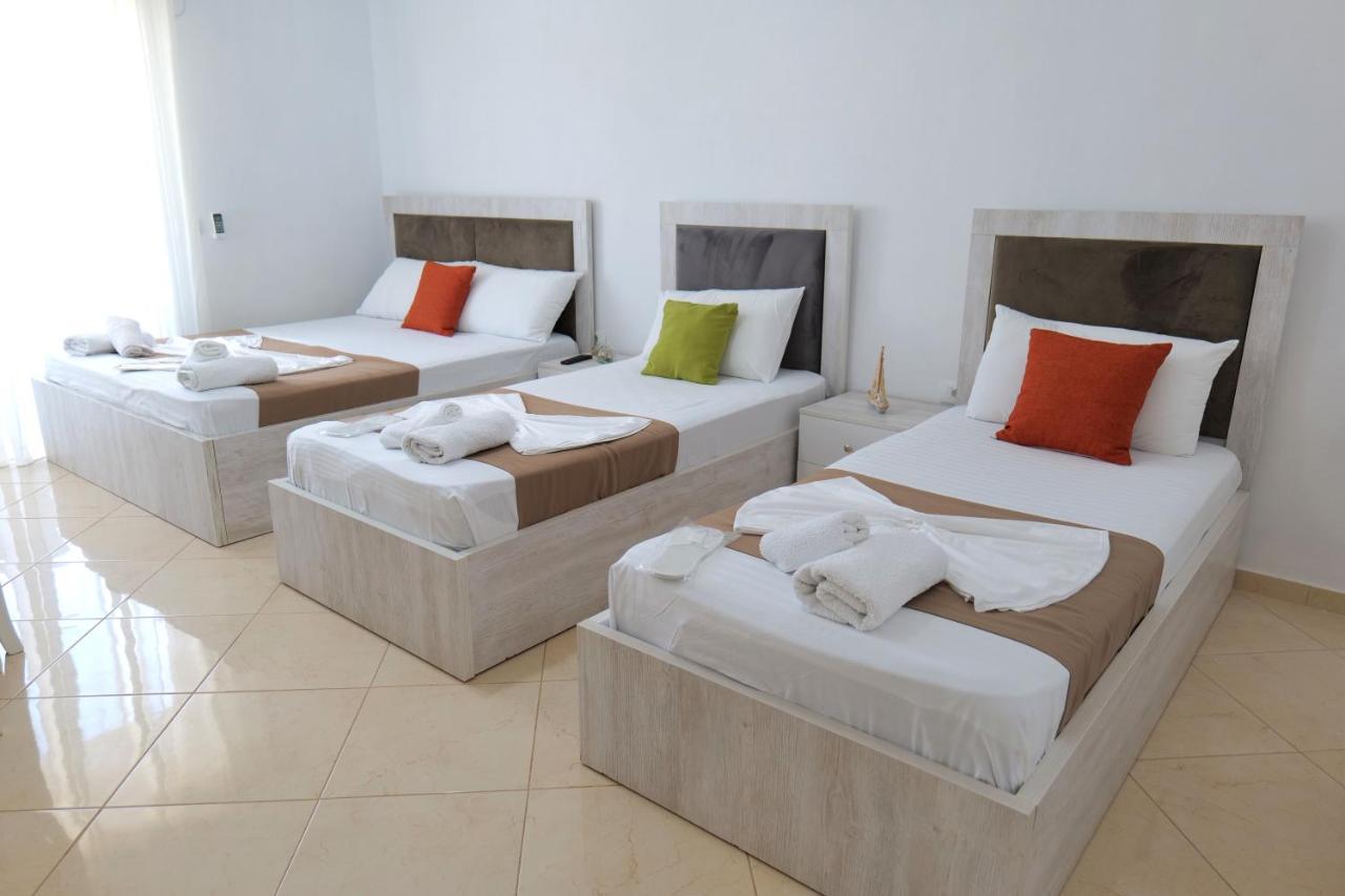 Seahorse Hotel Ksamil Exterior photo