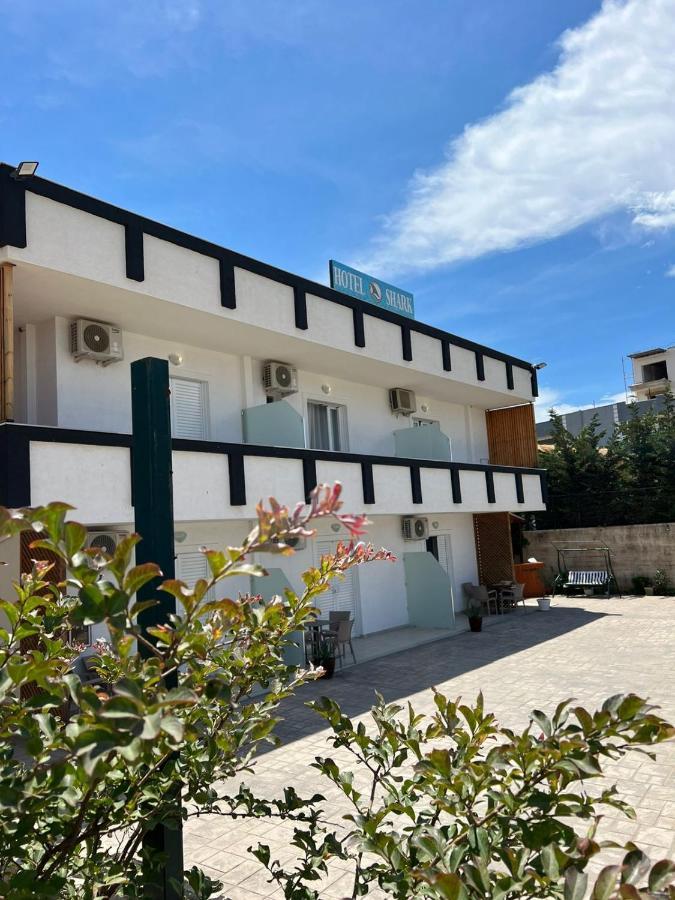 Seahorse Hotel Ksamil Exterior photo