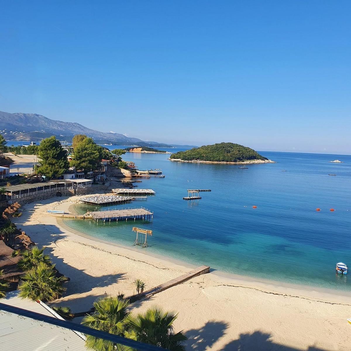 Seahorse Hotel Ksamil Exterior photo